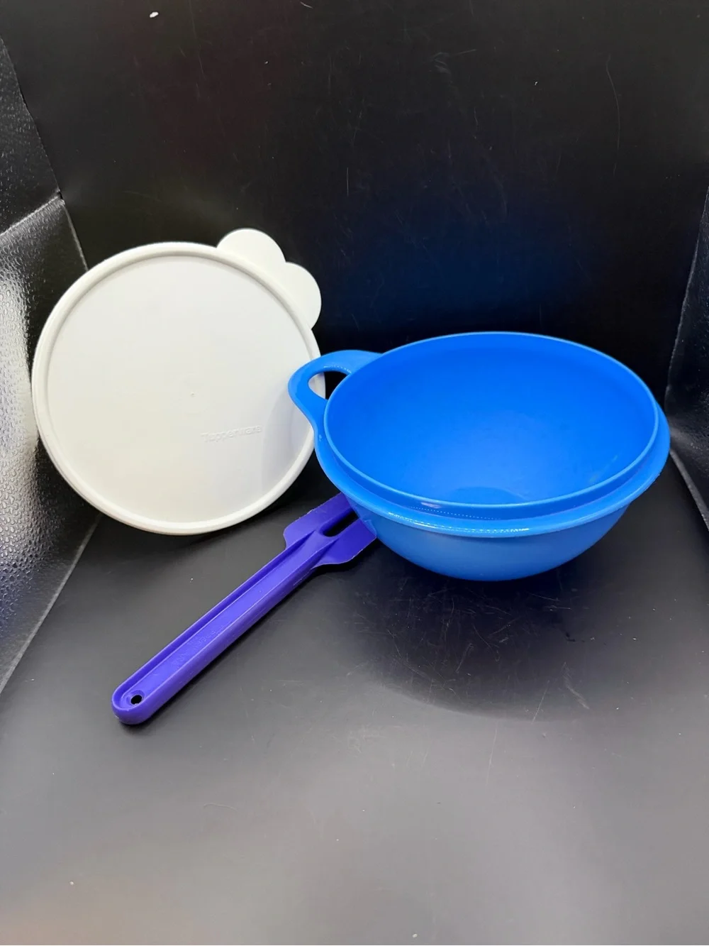 Vintage Tupperware Blue mixing bowl with lid and spatula